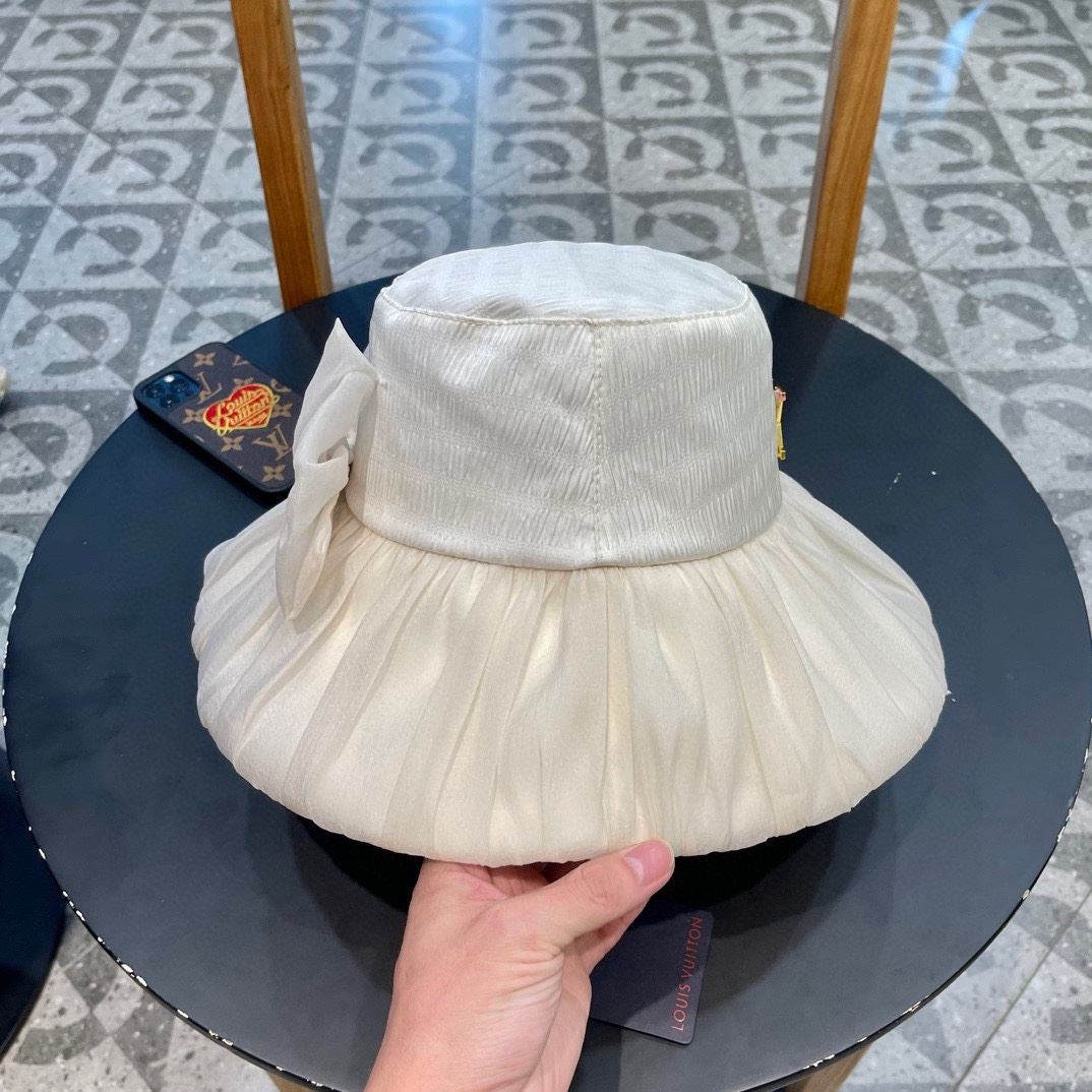 Louis Vuitton Caps